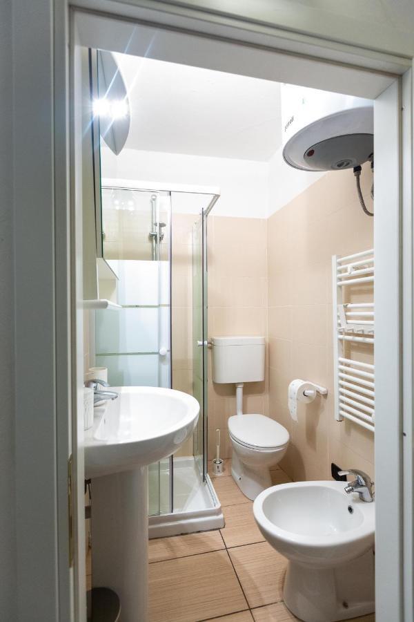 Apartment Monte Nero 29 Milan Luaran gambar